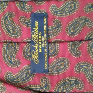 Brooks Brothers tie